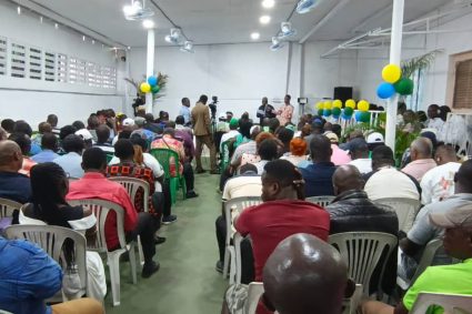 ๐๐จ๐ซ๐ญ-๐๐๐ง๐ญ๐ข๐ฅ / ๐๐๐ฅ๐ฅ๐ข๐๐ฆ๐๐ง๐ญ๐ฌ ร ๐ฅโ๐๐๐ : ๐ฆ๐๐ข๐ฌ, ๐๐๐ซ๐ญ๐๐ข๐ง๐ฌ ๐๐๐ง๐๐ข๐๐๐ญ๐ฌ ๐๐ซ๐๐ ๐ข๐ฅ๐ข๐ฌรฉ๐ฌ ๐ฉ๐๐ซ ๐ฅ๐๐ฎ๐ซ๐ฌ ๐๐ฑ๐รจ๐ฌ ๐ฏ๐๐ซ๐๐๐ฎ๐ฑ