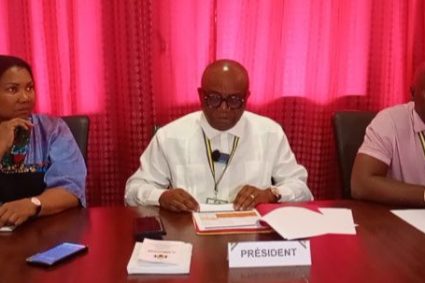 ๐๐ง๐ ๐ญ๐จ๐ฎ๐ซ ๐๐๐ฌ ๐รฉ๐ ๐ข๐ฌ๐ฅ๐๐ญ๐ข๐ฏ๐๐ฌ : ๐ฅ๐ ๐๐จ๐ฆ๐ฆ๐ข๐ฌ๐ฌ๐ข๐จ๐ง รฉ๐ฅ๐๐๐ญ๐จ๐ซ๐๐ฅ๐ ๐๐ ๐ฅ’๐๐ ๐จ๐จ๐ฎรฉ-๐๐๐ซ๐ข๐ญ๐ข๐ฆ๐ ๐ซ๐๐ง๐ ๐ฉ๐ฎ๐๐ฅ๐ข๐ ๐ฅ๐๐ฌ ๐ฉ๐ซ๐๐ฆ๐ข๐๐ซ๐ฌ ๐ซรฉ๐ฌ๐ฎ๐ฅ๐ญ๐๐ญ๐ฌ